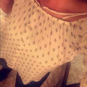 Charlotte Russe shoulder top Size M